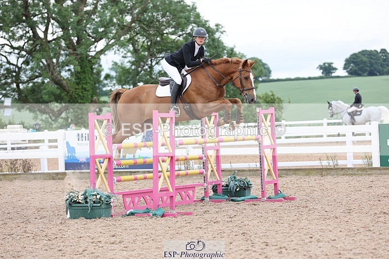 250625-152554-01410 - Cls 6 Foxhunter and 1.20m Open