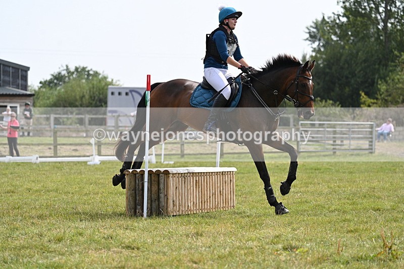 WJ7_7457 - 60cm XC Time 13:54 to 14:20