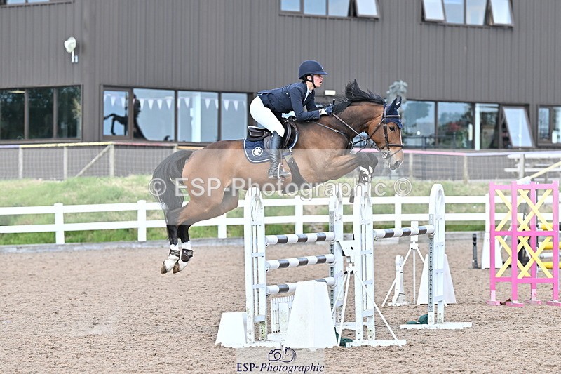 240605A-154358-00948 - Cls 5 Foxhunter and 1.20m Open