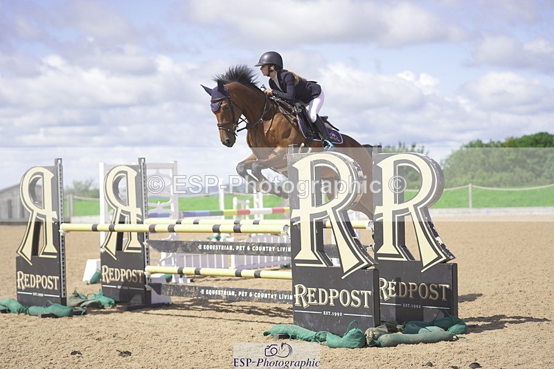 230806A-112836-01595 - Cls 13 Snr Newcomers & 1.10m Open