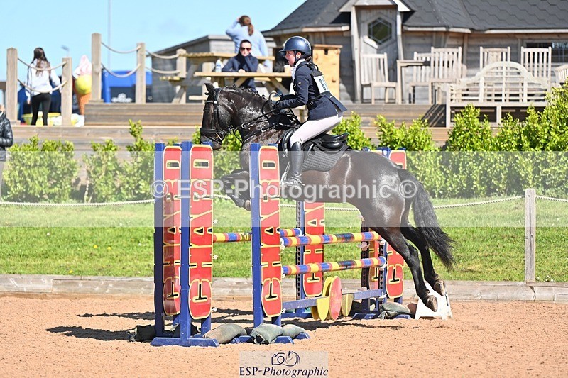 260419-105117-09813 - N-664-Eleanor.Blewitt