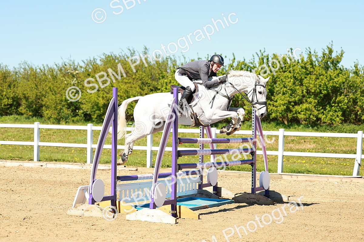 SBM_001529 - Class 5 - Senior Foxhunter - 1.20m