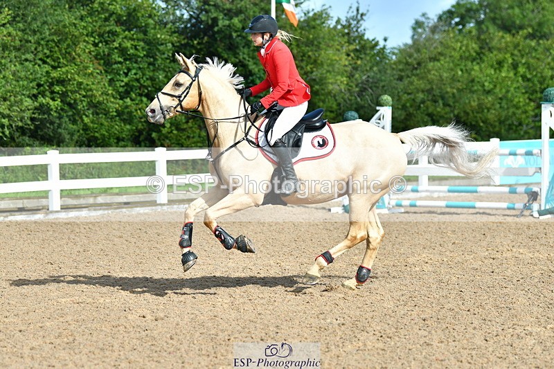 230812A-094011-07692 - Cls 25 A&B Brit nov & 90 Open