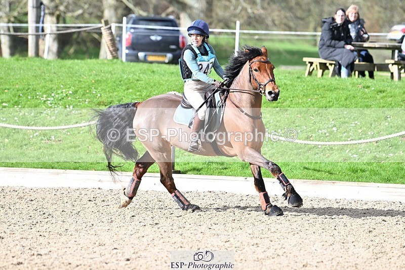 240302-142248-01465 - Cls 3 90-95cm