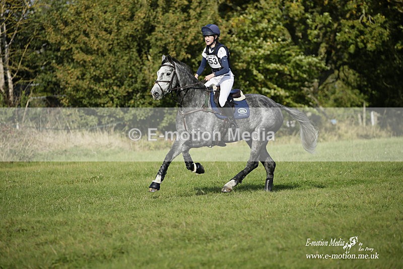  WWHT 171021 3878 - Open (1.00m)  17/10/21