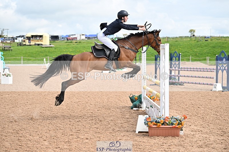 240506A-114222-08573 - Cls 4 Blue Chip Pony Newcomers & 1m Open