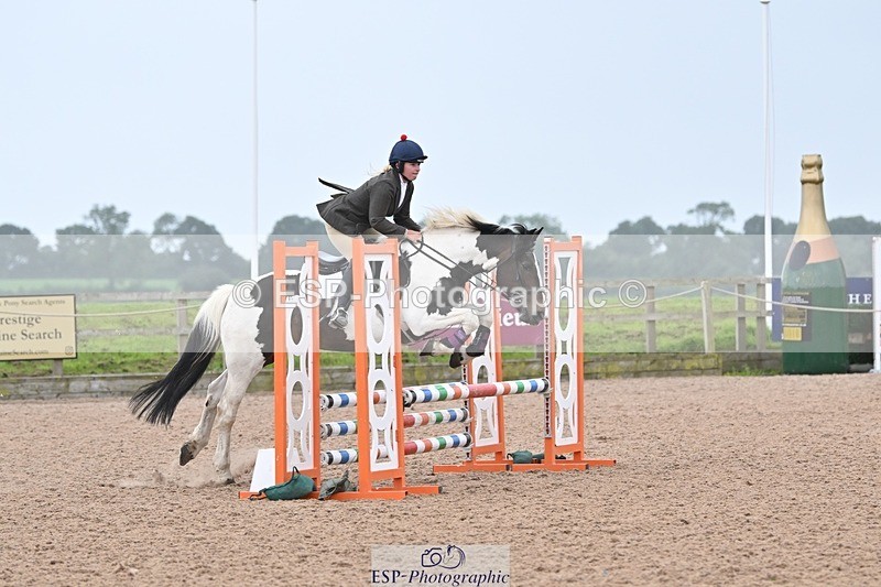 240813-175103-00518 - Classes 5 A&B & 6 80cm