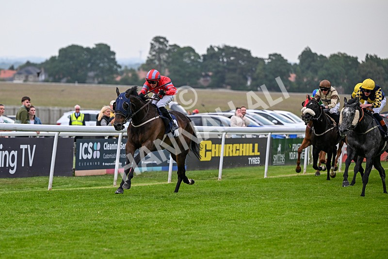 160626-Race 4-Dream Deal-4852 - Race 4 20.00pm Coachman Caravans Classic Handicap