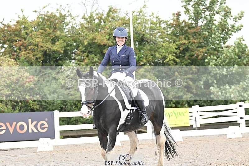 250907-105845-06444 - 082-Samantha.FussellDai.The.Pied