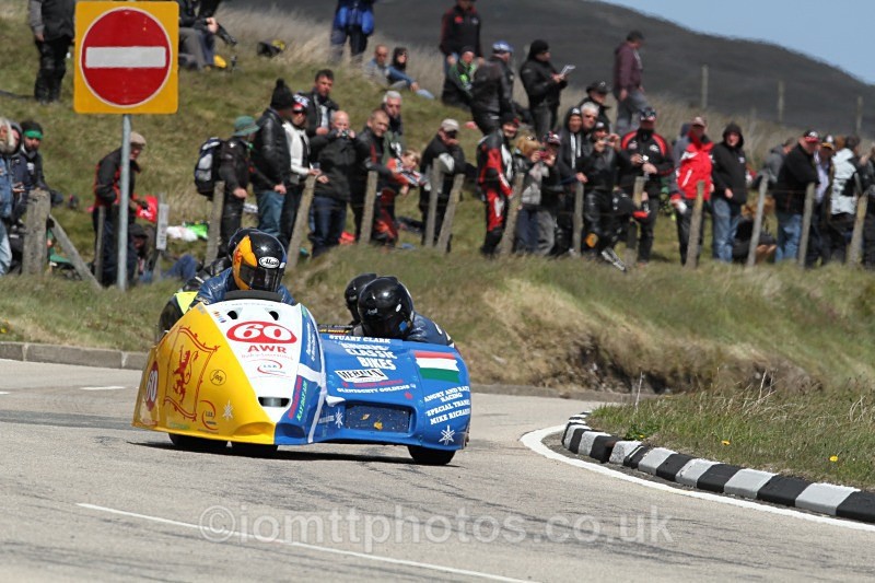 Alan Warden*/ Stuart Clark* - Sure Sidecar Race 1