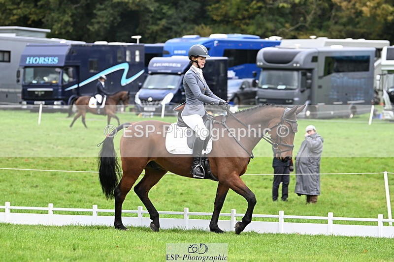 251023A-114751-03679 - G-516-Zara.Bucknell