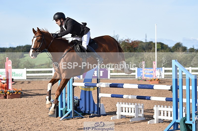 231015A-111414-07409 - Cls 23 Discovery & 1m Open