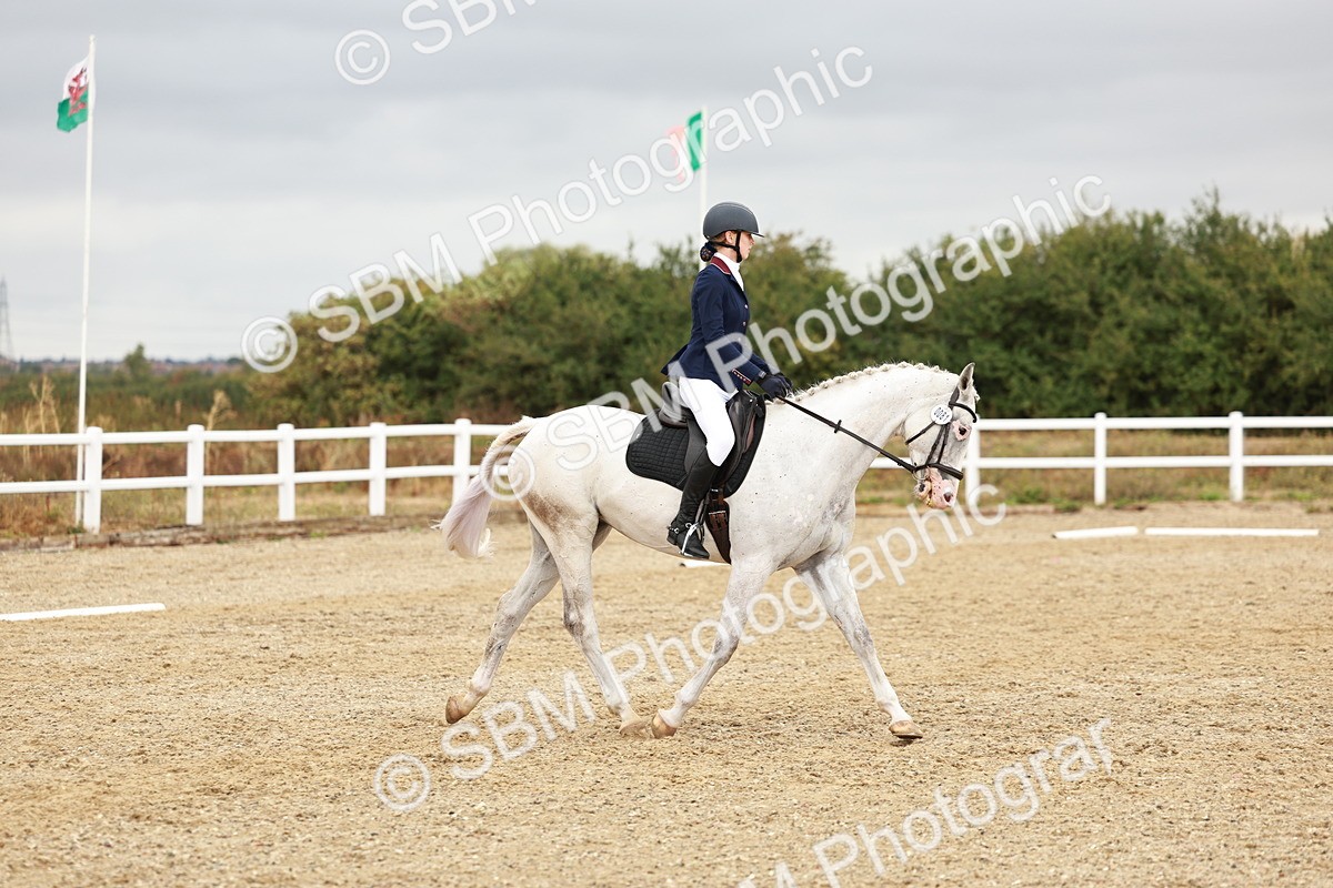 SBM_001818 - Class 8-11 - N2 E1 Warm Up - 12.27-12.59
