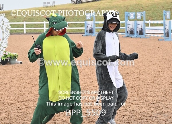 BPP_5509 - SAT CLASS 37 Fancy Dress Pairs Baton Relay