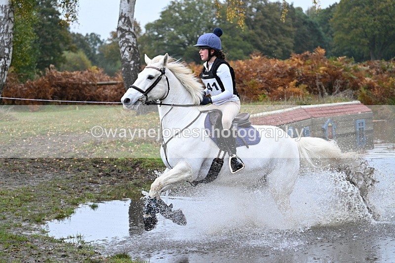 WJ7_1001 - 80cm Cam 2 Water Time 11:29 to 11:46