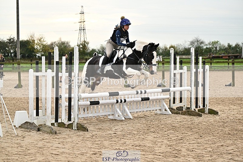 241110-154404-01304 - 80-85cm Arena Eventing