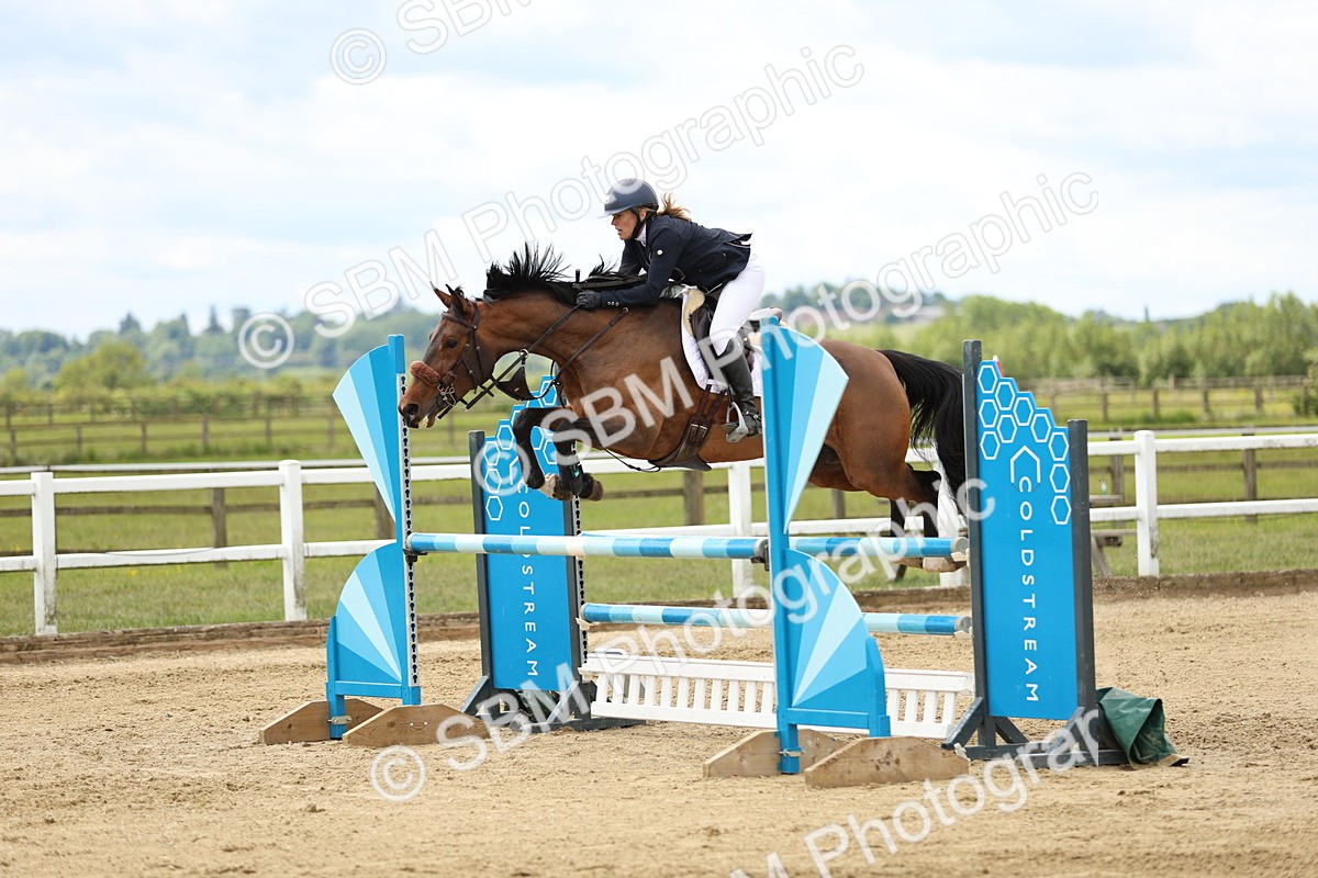 SBM_000879 - Class 3 - Senior Discovery - 1.00m