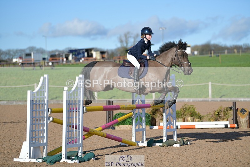 240211A-150810-03369 - Winter-Summer