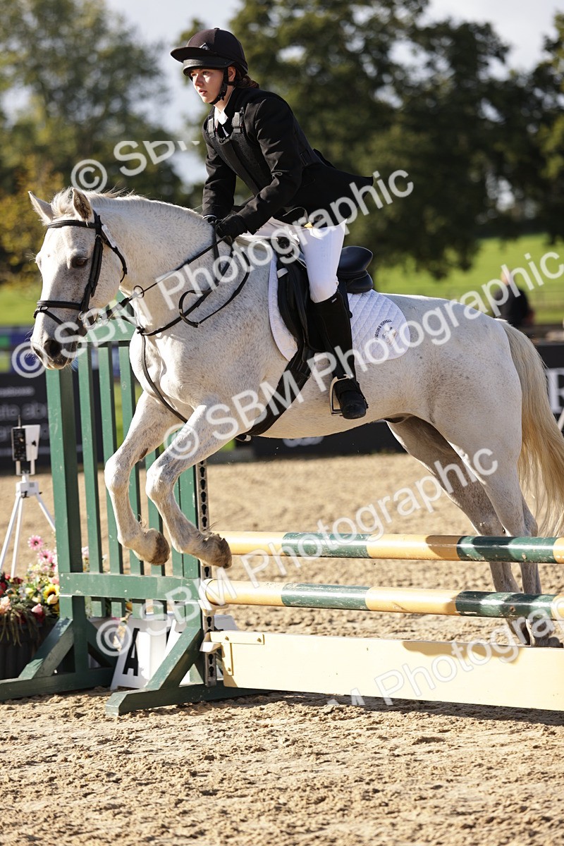 SBM_14826_J32 - Senior 70cm Championship - Michaela Camphell