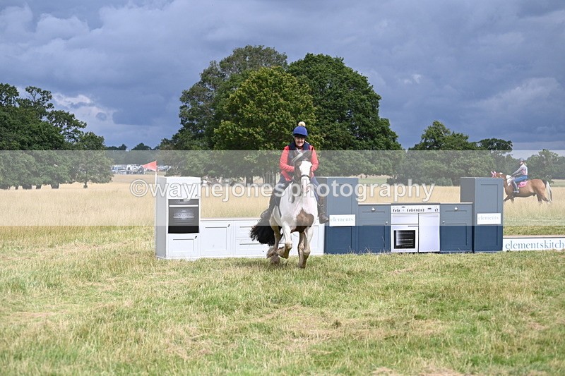 WJ6_2669 - Time at Jump 11:06 to 11:40