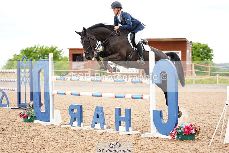 240524A-135250-04110 - Cls 17 National 1.30m