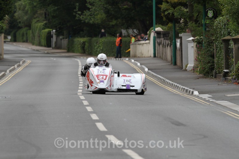 Darren Hope & Paul Bumfrey - Sure Sidecar Race 2
