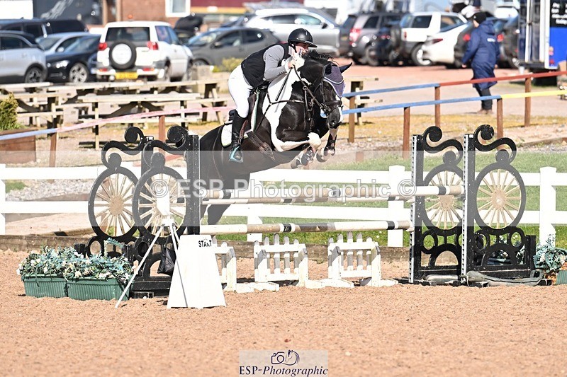 260328-145309-04065 - Cls 25 1.10m Amateur Quali