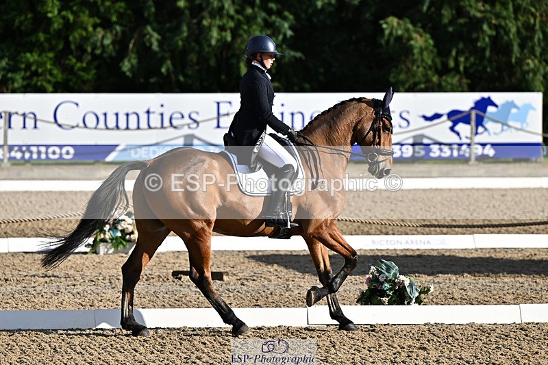 241023-143936-00356 - 102-Holly.Morris-ROYALE.LOUIS