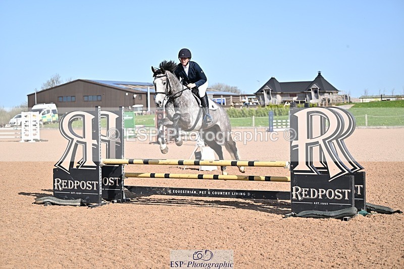 260408-101248-00102 - Cls 2 British Novice and 90cm