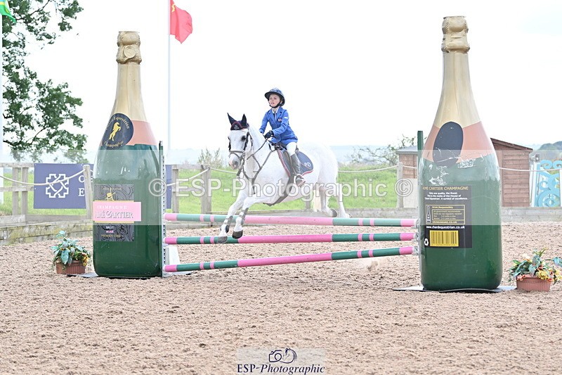 240628A-170651-01623 - Cls 5 Stepping Stones 128cm + 138cm