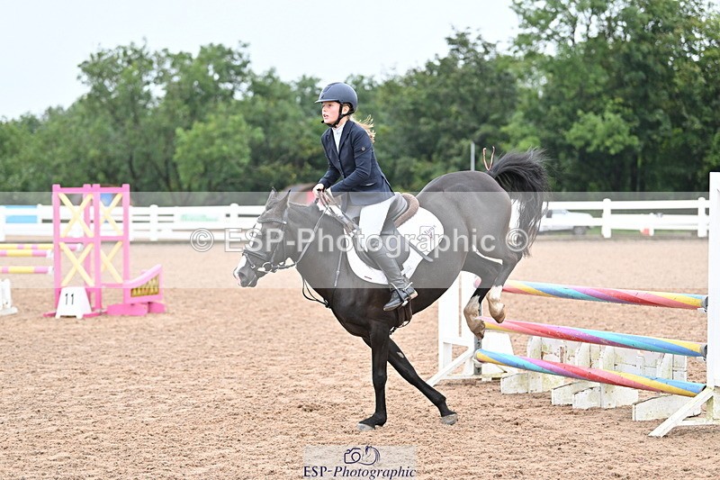 240908A-103912-03057 - Cls 18 A&B Pony Brit Nov & 80 Opern