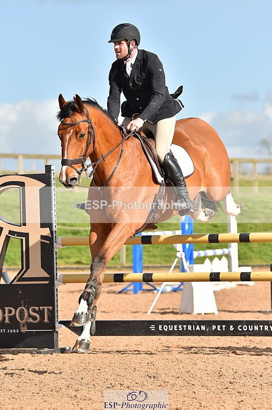 240306A-140200-01544 - Cls 4 Newcomers and 1.10m Open