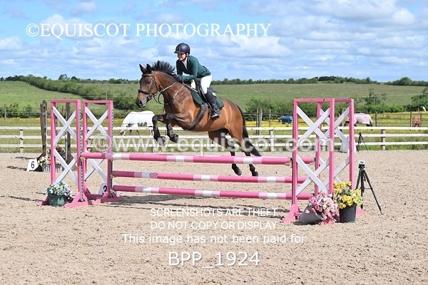 BPP_1924 - CLASS 18 SUN British Novice/ 90cm Open