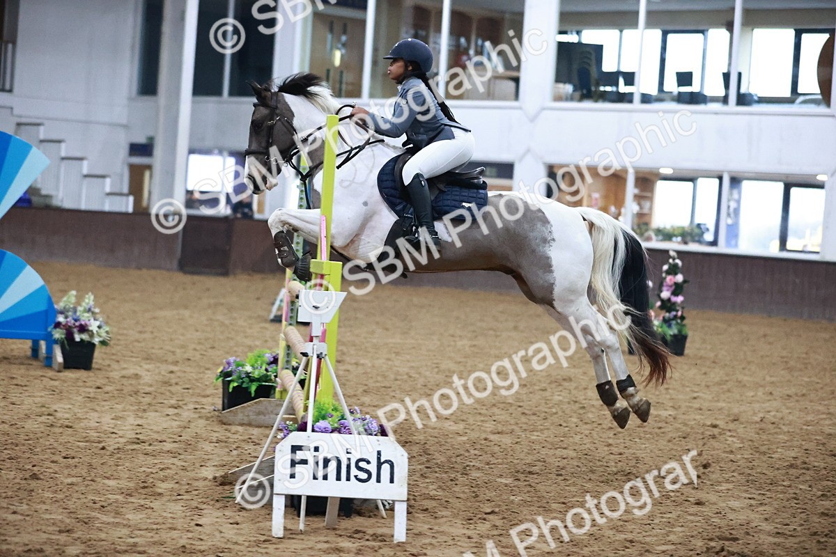 SBM_003032 - Class 13 - Blue Chip Pony Newcomers 1.00m