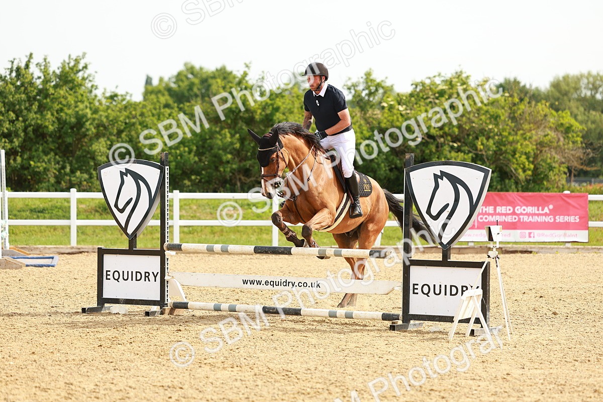 SBM_000268 - Class 1 - Clear Round