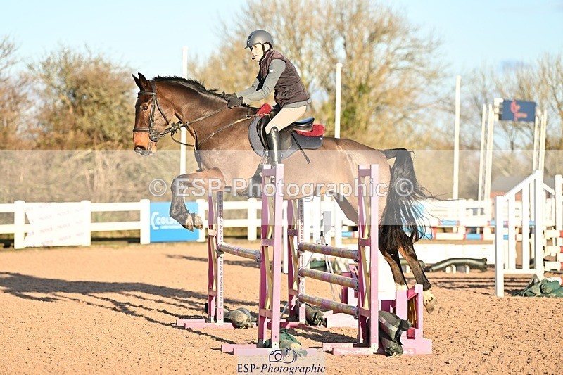 241208-092334-01502 - Cls 18 Bliss of London Novice Champ Q