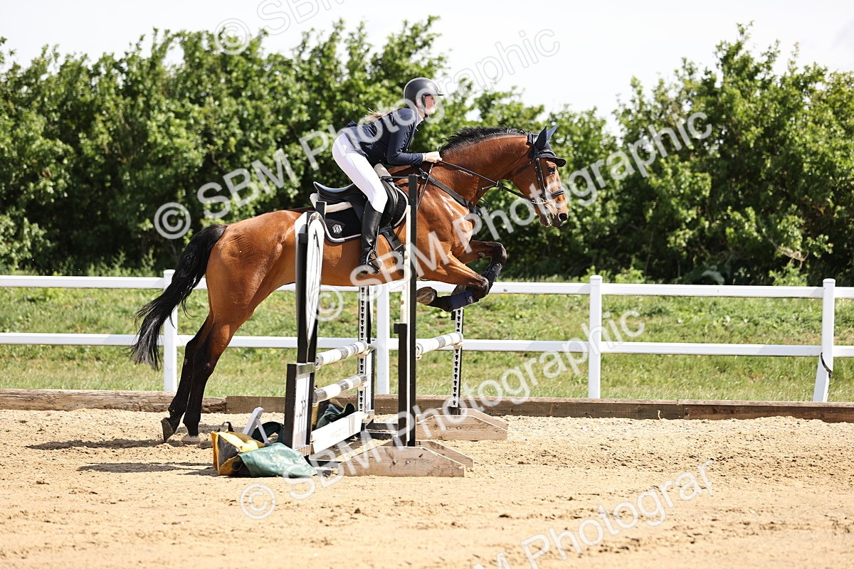 SBM_002093 - Class 9 - Senior British Novice - 90cm