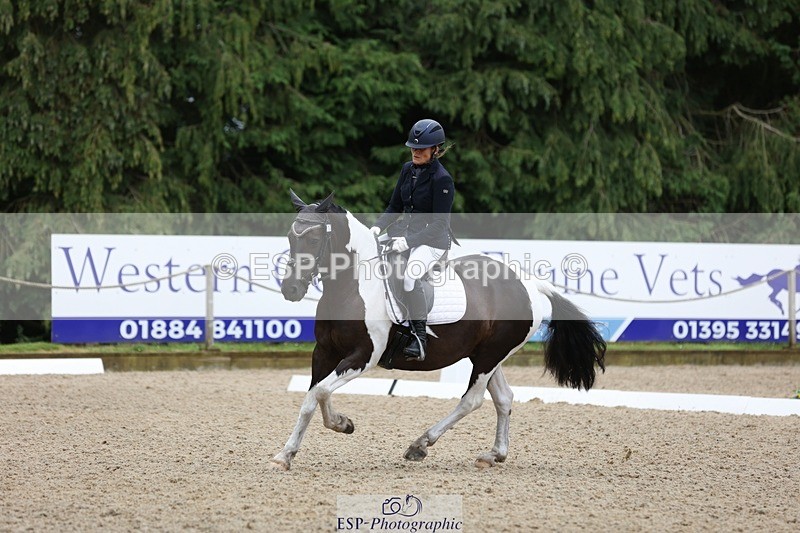 230812-100831-03146 - Cls 5 Novice Bronze Start to 10.55 break