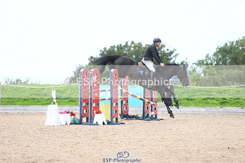 230812A-122841-09020 - Cls 32 Foxhunter