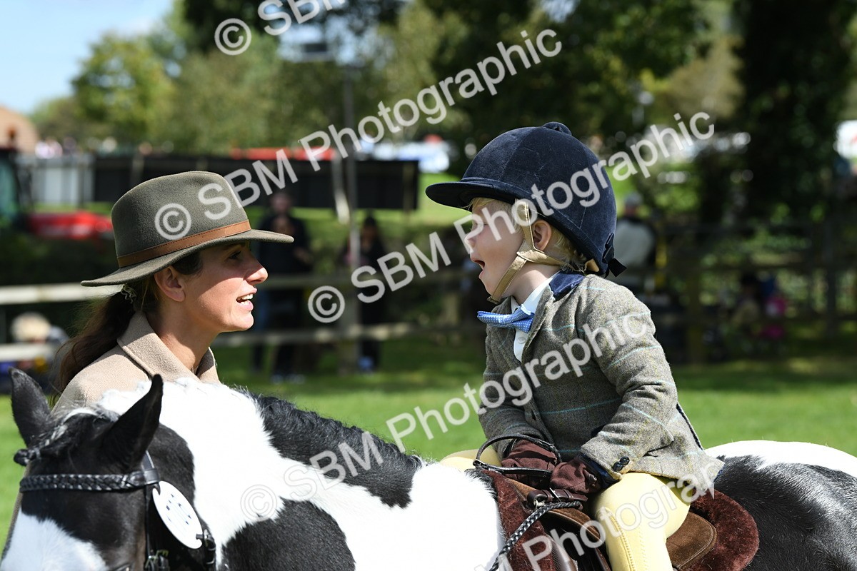 SBM_41212 - S19 - Lead Rein Show & Show Hunter Pony