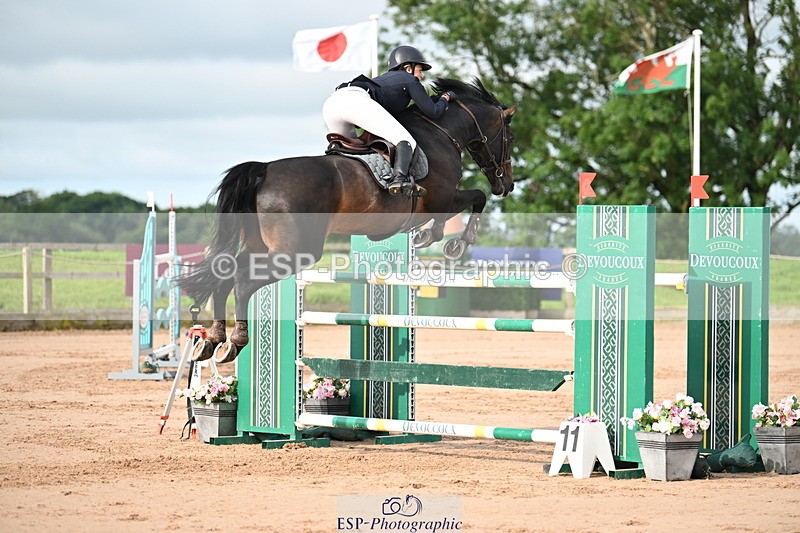 240721A-083125-16560 - Cls 20, 1 Star Gold Tour 1.35m