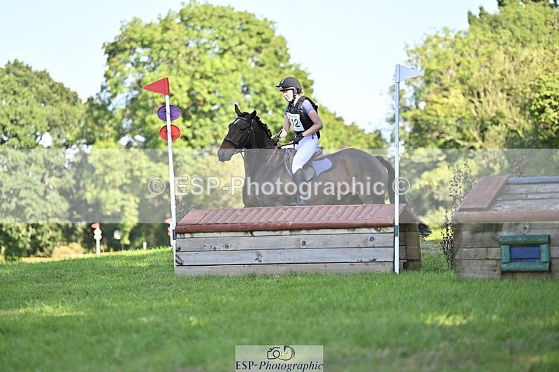 240811A-171624-06804 - 412-