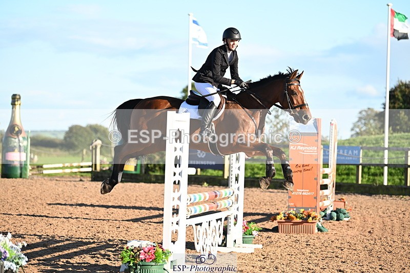 240912A-174355-02586 - Cls 7 Snr 90cm Open Speed Derby