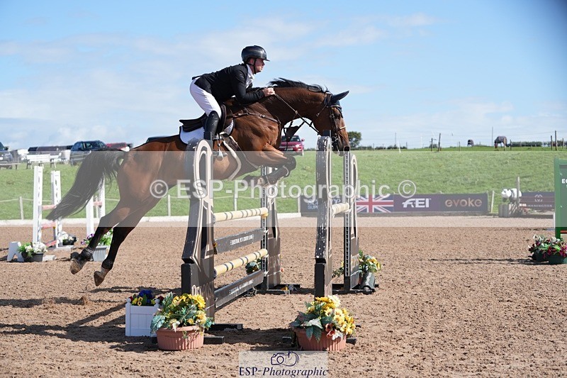 250913-110025-06298 - Cls 14 Snr Newcomers