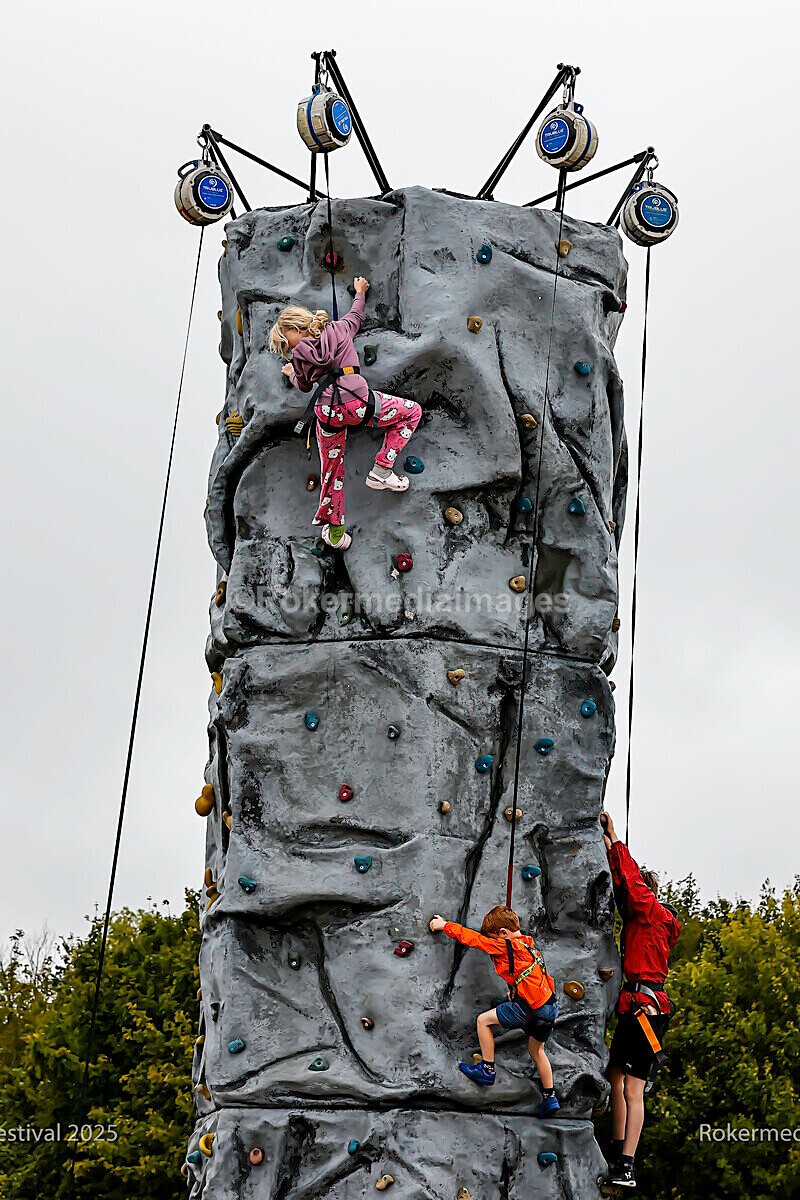 SATURDAY-40 - MINETY 2025