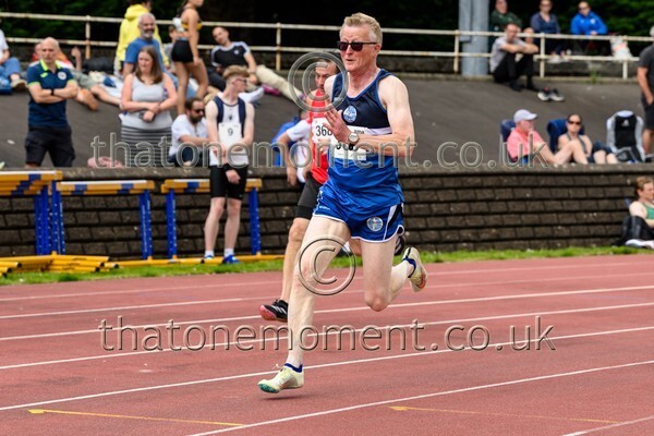 CEM26-913332 - Track Male Set Two
