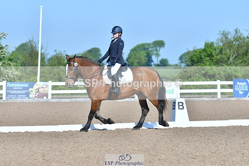 230520A-090433-01571 - Cls 1 Intro A