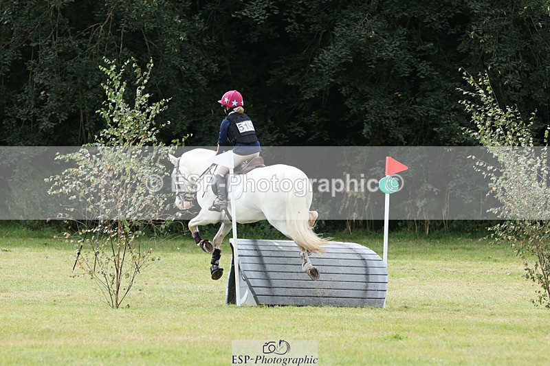 240825X-114805-32336 - 70cm XC 11.00 to 12.00