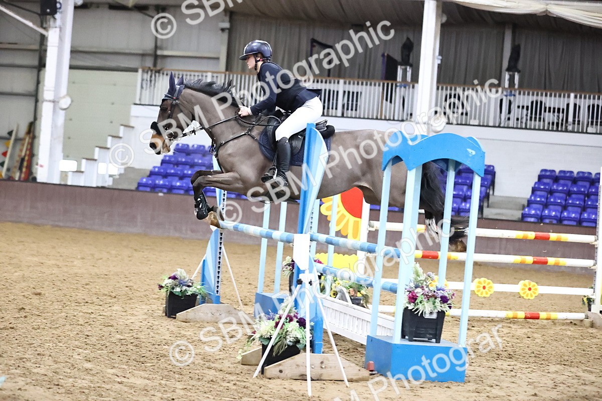 SBM_005497 - Class 17 - Senior Newcomers 1.10m