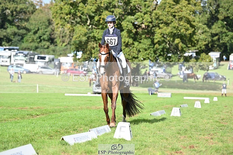 231020-143740-10933 - 667-BAILE.NA.CROISE-Emma.Pine-DR